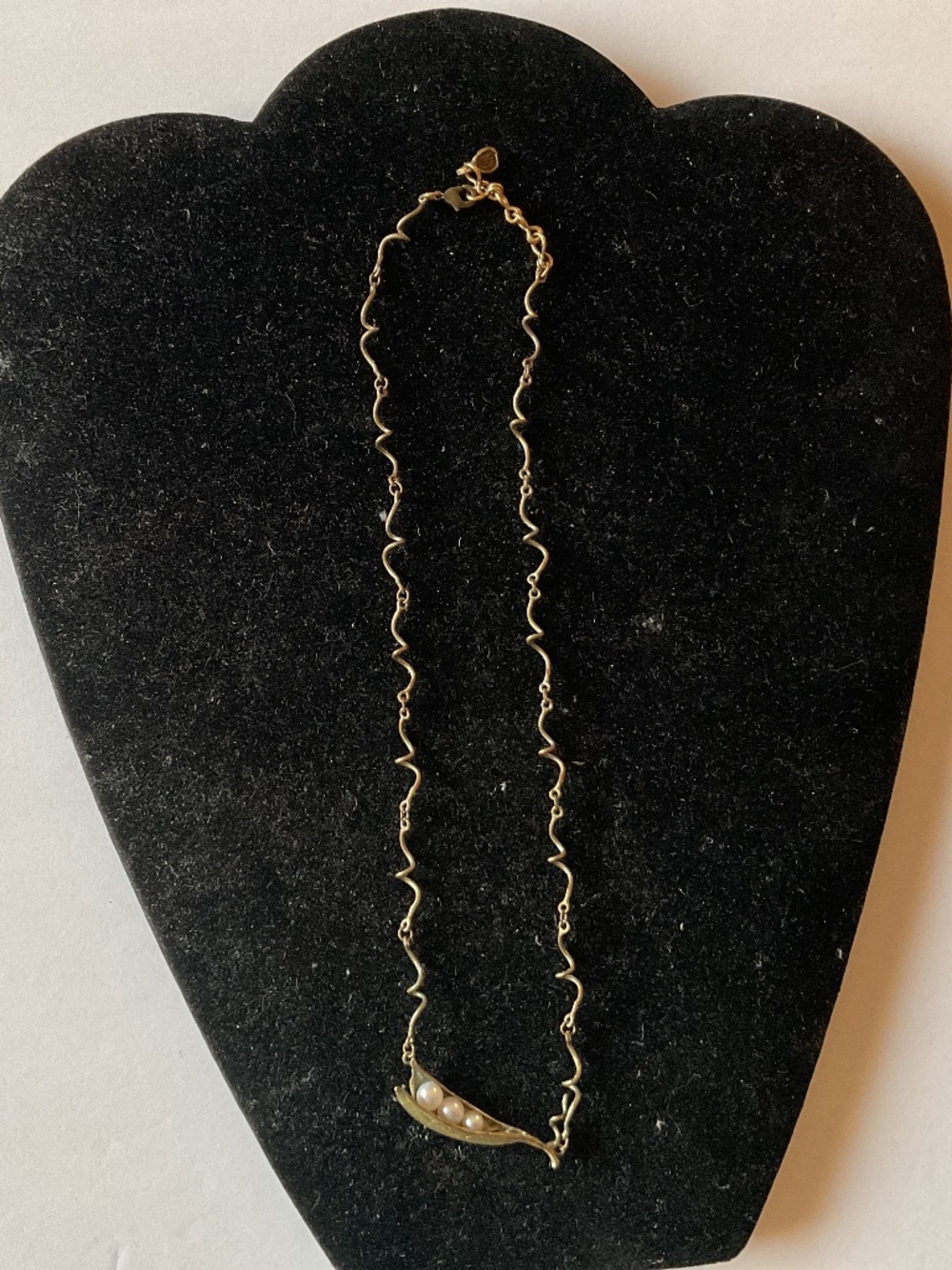 Michael Michaud Pea pod Necklace with 3 pearls